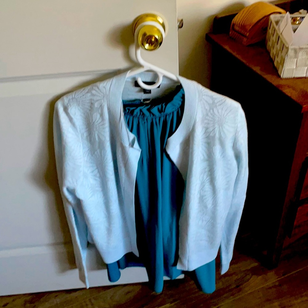 Knitted jacket - Picture 2 of 4